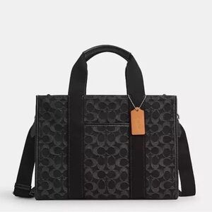 🆕 Coach CR105 Smith Black and Gray Signature Jacqard Crossbody Tote